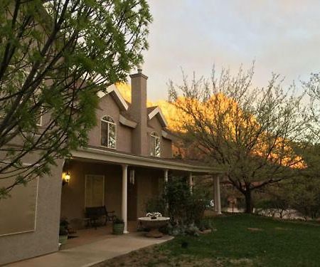 Novel House Inn At Zion スプリングデール エクステリア 写真